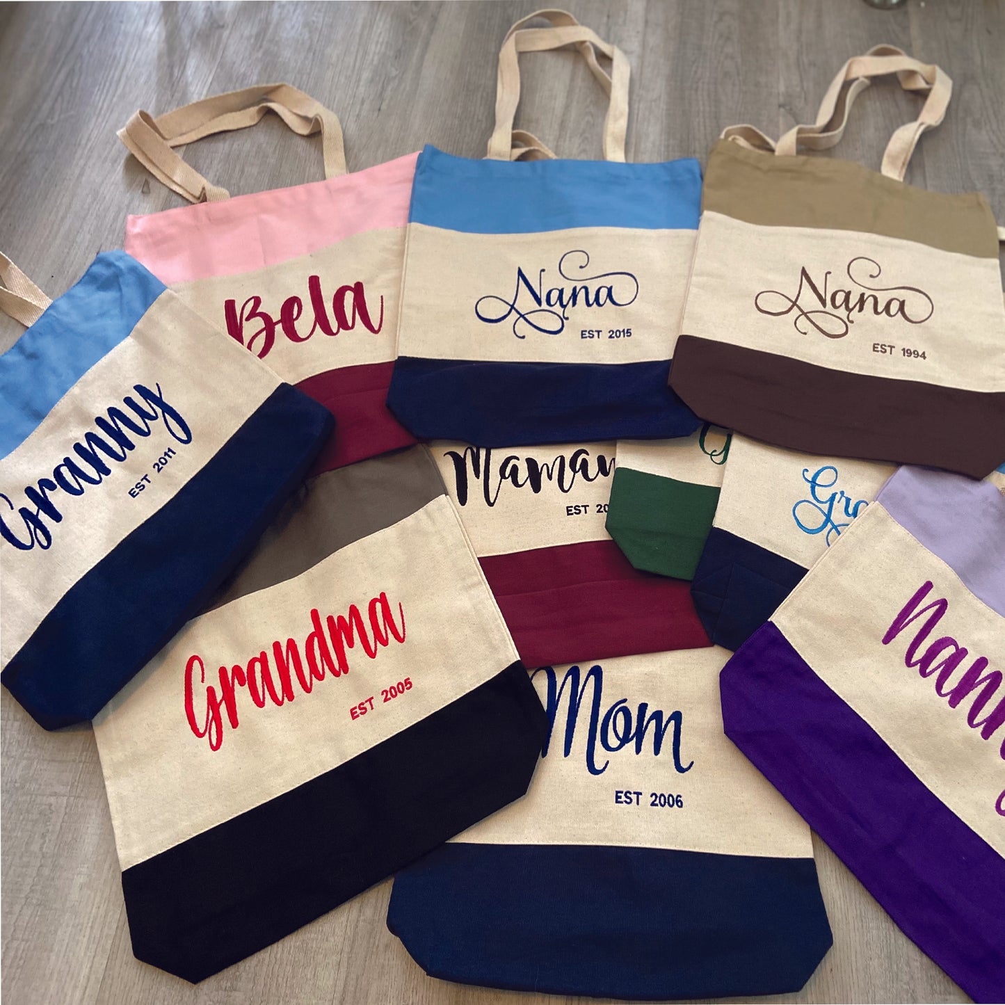 Embroidered Mama/Mom/Nana tote bag